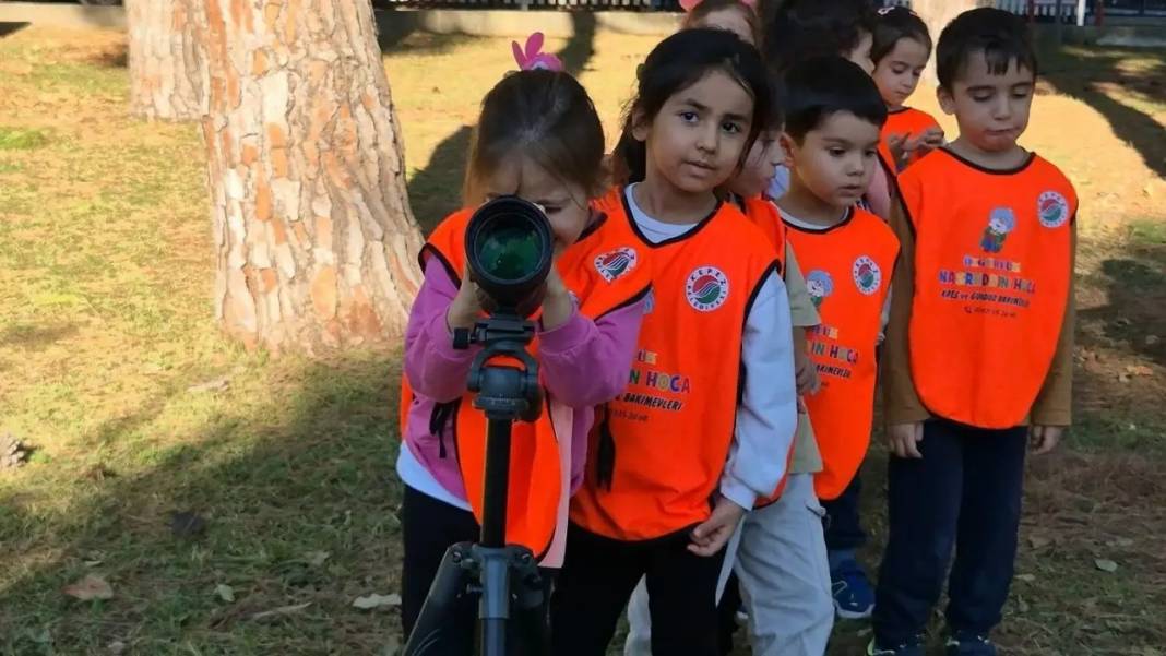 Kepez’de Miniklere Doğa Aşısı! Teleskopla Keşfettiler 4